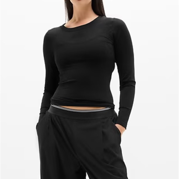 Athleta Tops - Athleta Renew Seamless Crewneck Top